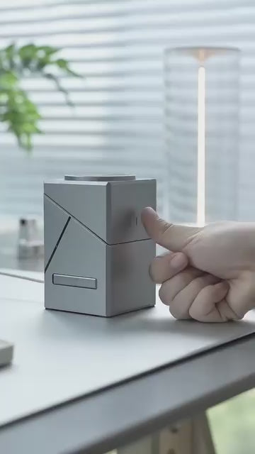 3-in-1 Wireless Charging Station – Fast & Cable-Free Charging